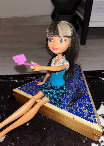 ever after high cerise hood - Görsel 3