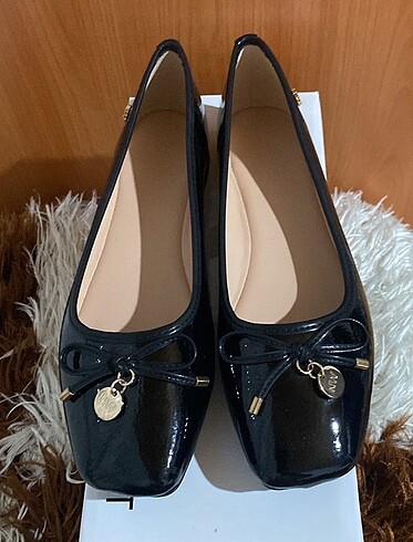 Nine West