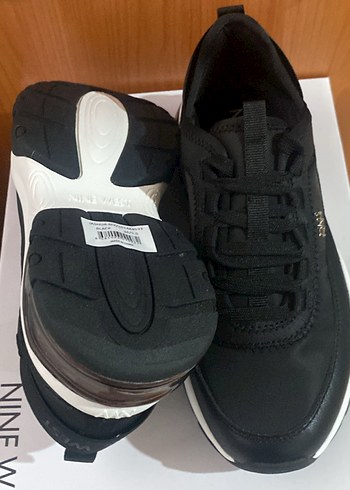 Nine West Siyah Bağcıklı Spor Sneakers