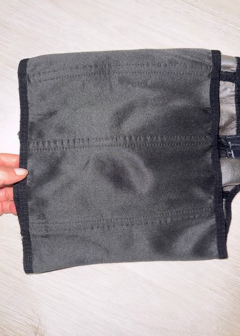 Parlak Siyah Fitted termal Korse - Görsel 2