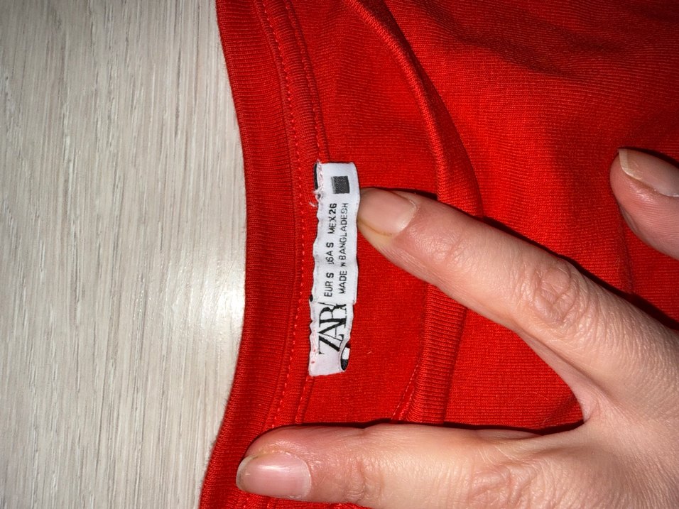 Kırmızı crop - Görsel 2