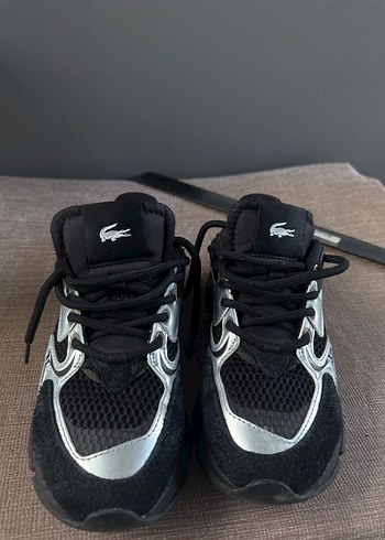 Lacoste spor ayakkabı - Görsel 2