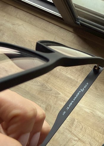 Kemer Detaylı Siyah Minimalist Kadın Gözlüğü - Görsel 7