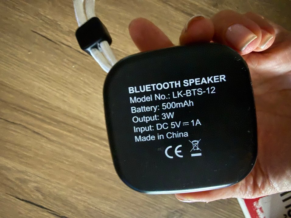 Beşiktaş Logolu Siyah Bluetooth Hoparlör - Görsel 2