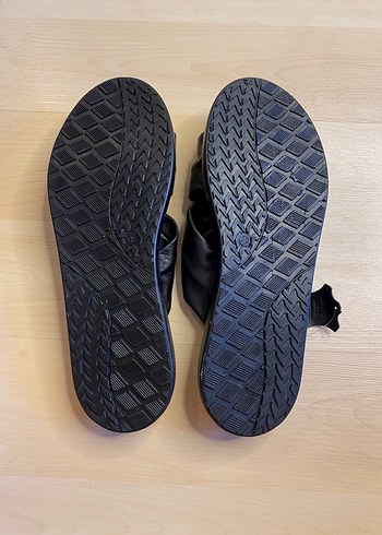 İNCİ HAKİKİ DERİ TERLİK - Görsel 4