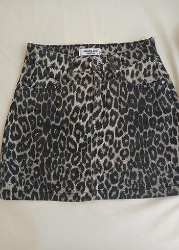 Kürk Detaylı Leopar Desenli Mini Etek