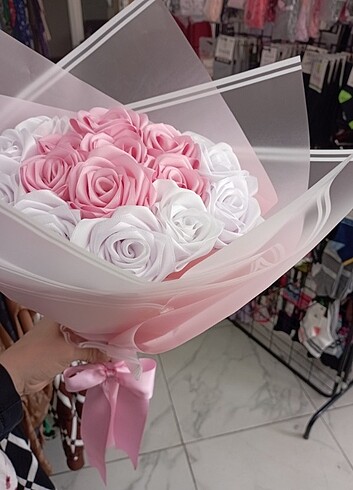 Pembe beyaz uyumu - Görsel 2