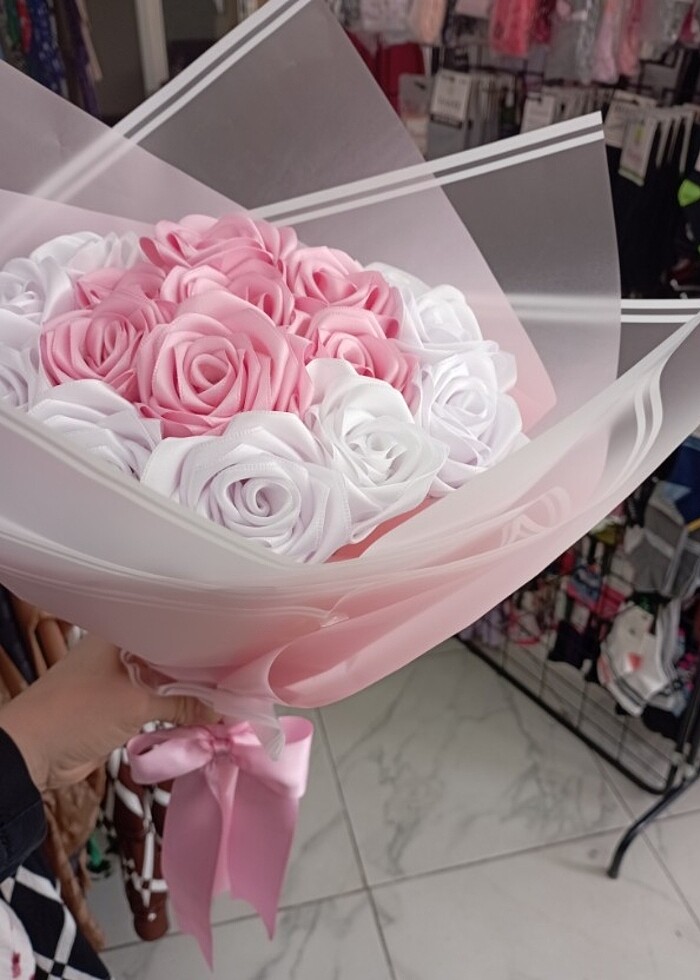 Pembe beyaz uyumu - Görsel 2