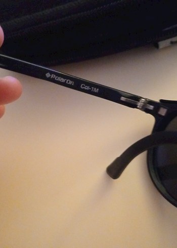 Siyah Minimalist Gözlük ve Güneş Gözlüğü Seti - Görsel 5