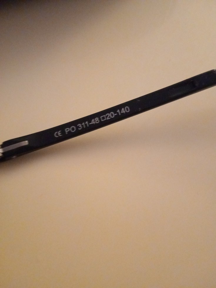 Siyah Minimalist Gözlük ve Güneş Gözlüğü Seti - Görsel 4