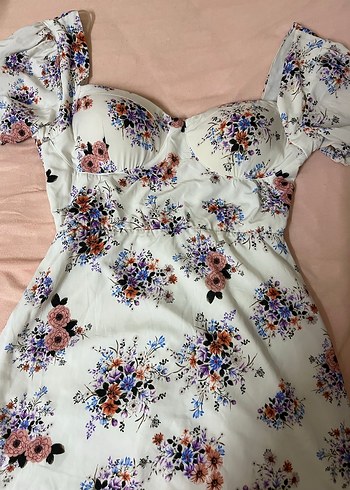 Çiçek Desenli Midi Elbise - Görsel 2