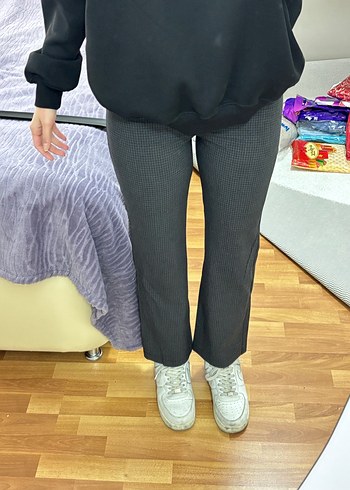 Düğmeli Gri Kadın Kumaş Pantolon - Görsel 2