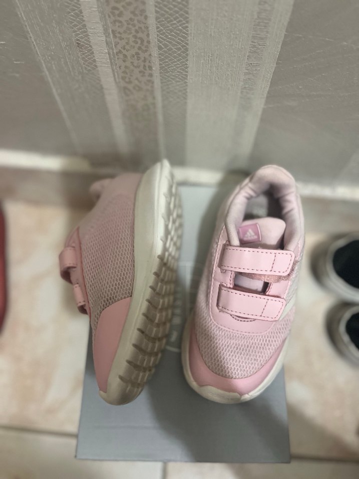 Kız Çocuk Pembe Cırt Cırtlı Spor Ayakkabı - Görsel 2