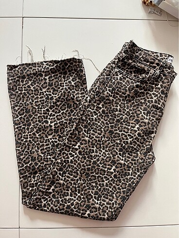 Zara leopar desenli Pantolon