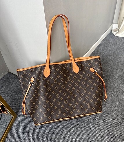Neverfull kol çantası