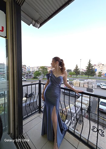 Abiye Mavi Drapeli Straplez Uzun Abiye Elbise