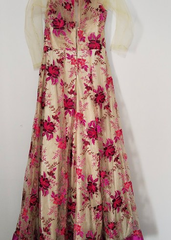 Dantel Detaylı Pembe Nakışlı Uzun Bohem Elbise - Görsel 2