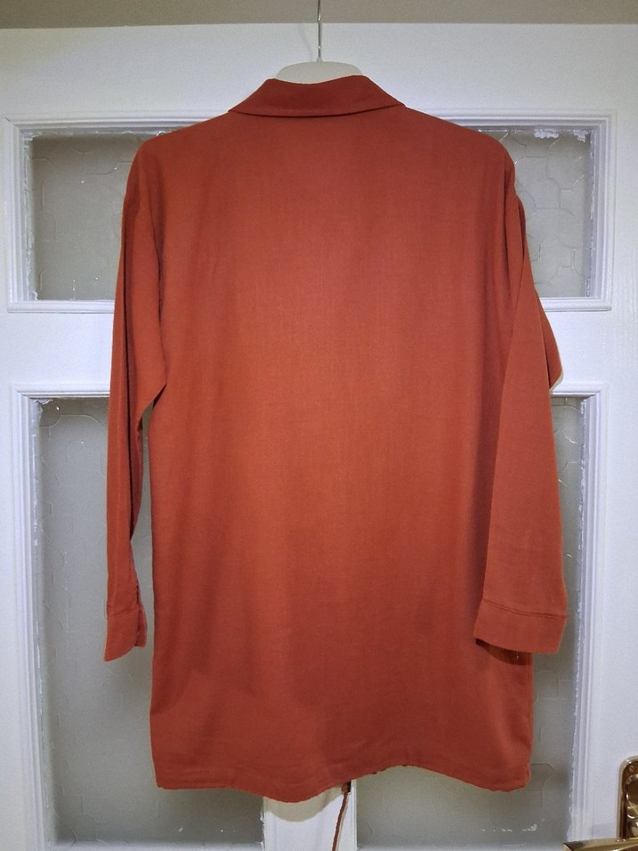 Düğmeli Kiremit renk Keten Kadın Gömlek - Görsel 2