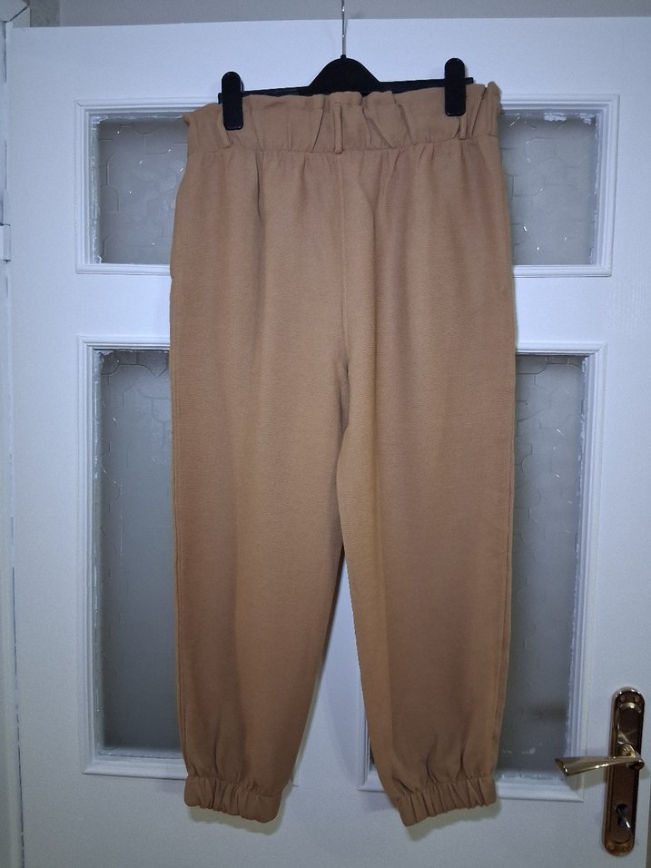 Kadın Bej Süet Kemerli Rahat Pantolon - Görsel 3