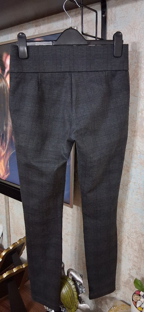 Düğmeli Gri renk bordo çizgili Kadın Kalın Kumaş Pantolon ZARA - Görsel 3