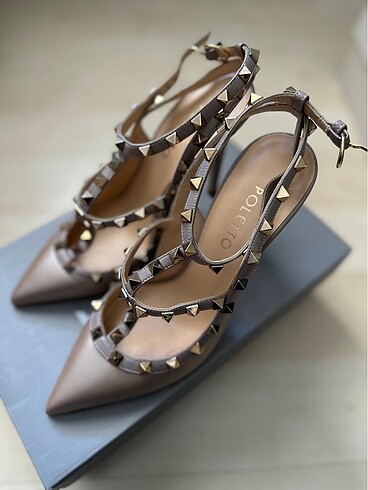 Poletto stiletto