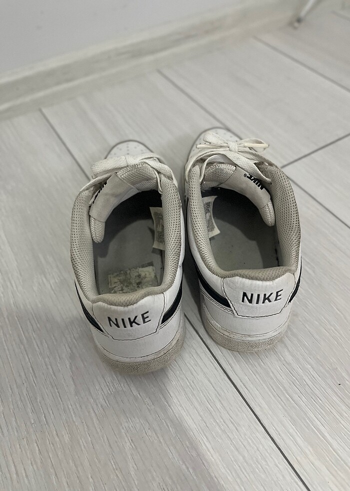 Nike spor ayakkabı - Görsel 3