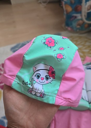 Decathlon sosisli kısa kollu şortlu boneli kız çocuk Pembe mayo