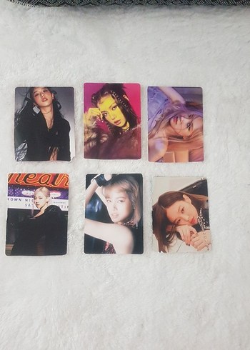 Blackpink mini poster AÇIKLAMA