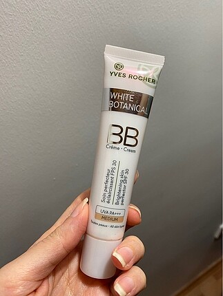 Yves Rocher bb krem