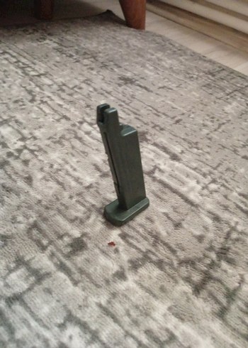 Parlak altın rengiOyuncak Tabanca