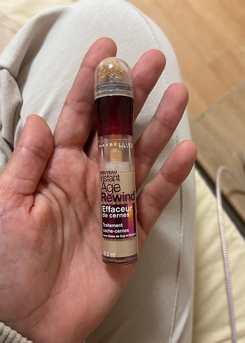  Beden Maybelline Kapatıcı ve Aydınlatıcı - Koyu Bej