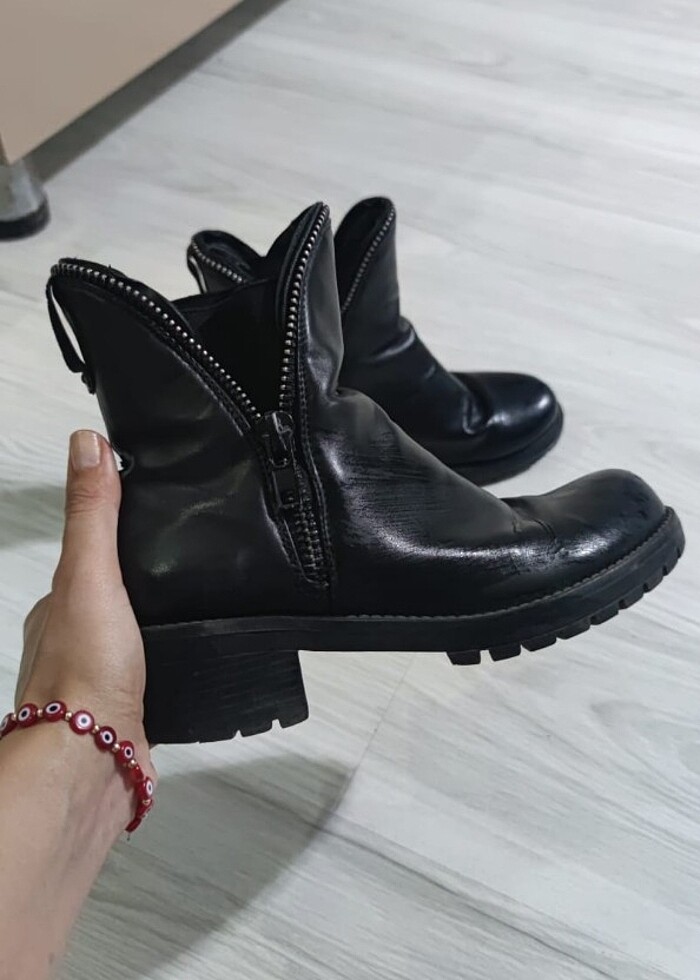 Siyah ayakkabı  - Görsel 2