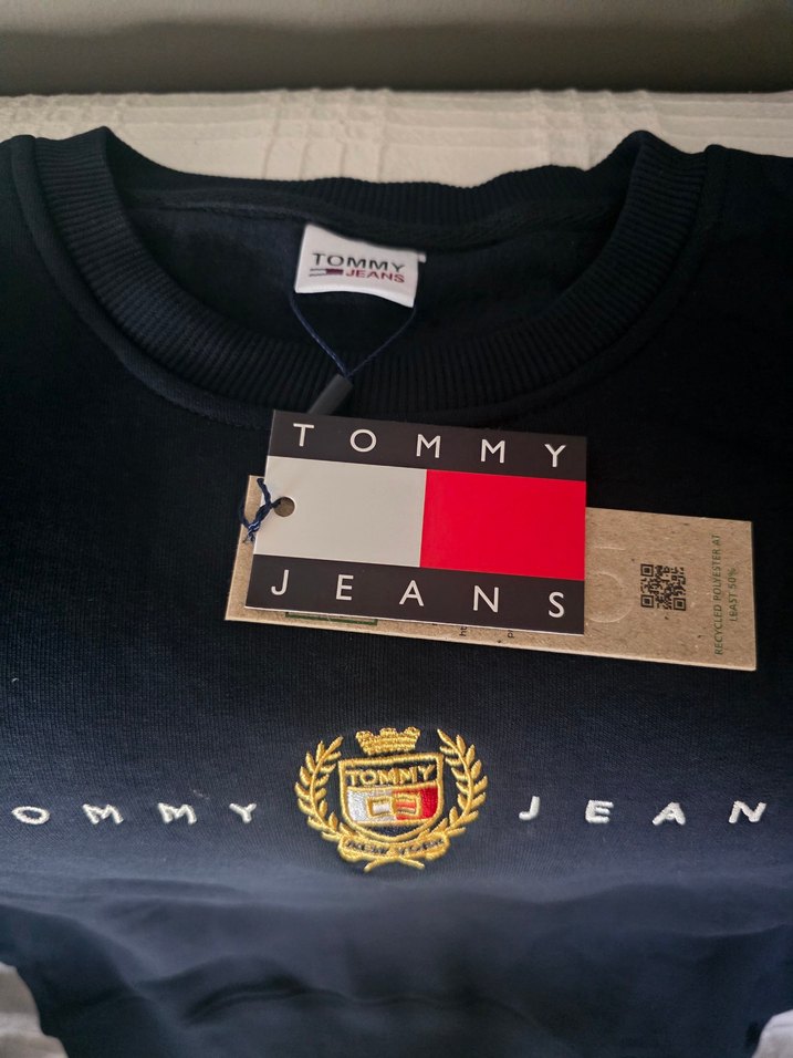 Orijinal Tommy Jeans Siyah Baskılı Kadın Sweatshirt - Görsel 2