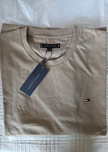 Tommy Hilfiger m