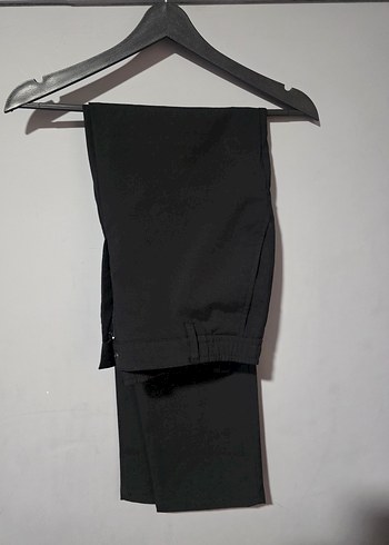 Zara Siyah Duz Kesim Pantolon