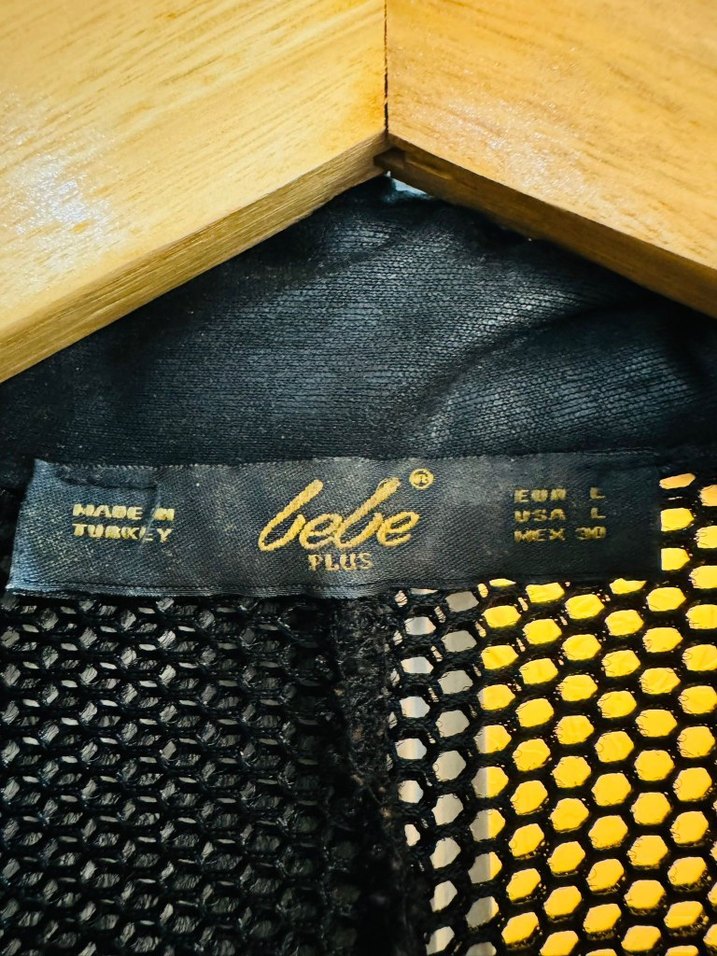 Uzun Siyah Dantel Detaylı Kolsuz Kız Yelek - Görsel 4