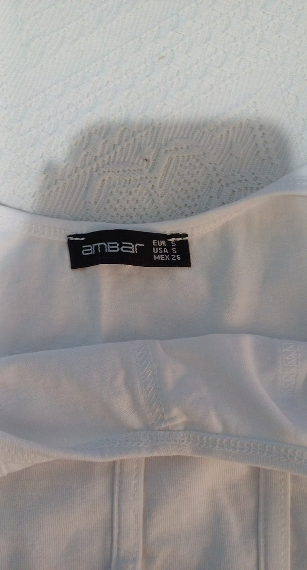 Beyaz Kolsuz Basic Atlet - Görsel 3