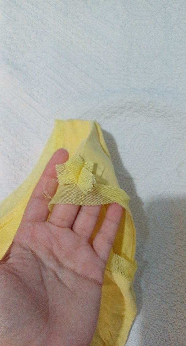 Kız Çocuk Sarı V Yaka Kısa Kollu Keten Tişört - Görsel 3