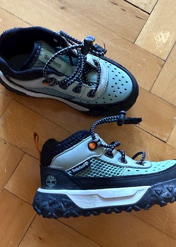 24 Beden Timberland çocuk yürüyüş botu