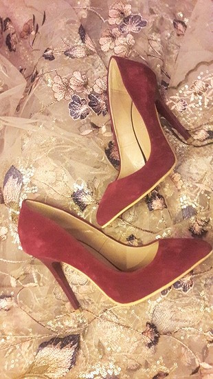 stiletto 