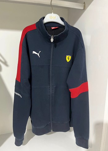 Puma Ferrari Koyu Lacivert ve Kırmızı Fermuarlı Sweatshirt