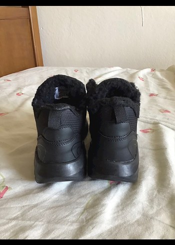 Siyah Bağcıklı Erkek Günlük Bot - Görsel 3