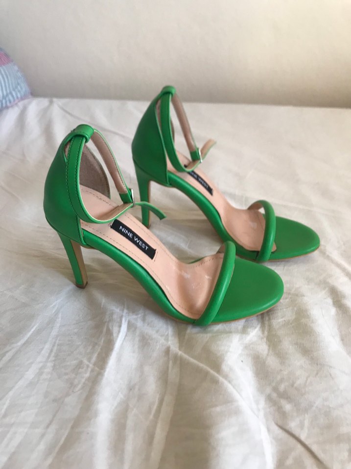 Yeşil Parlak Stiletto Topuklu Kadın Ayakkabı - Görsel 2