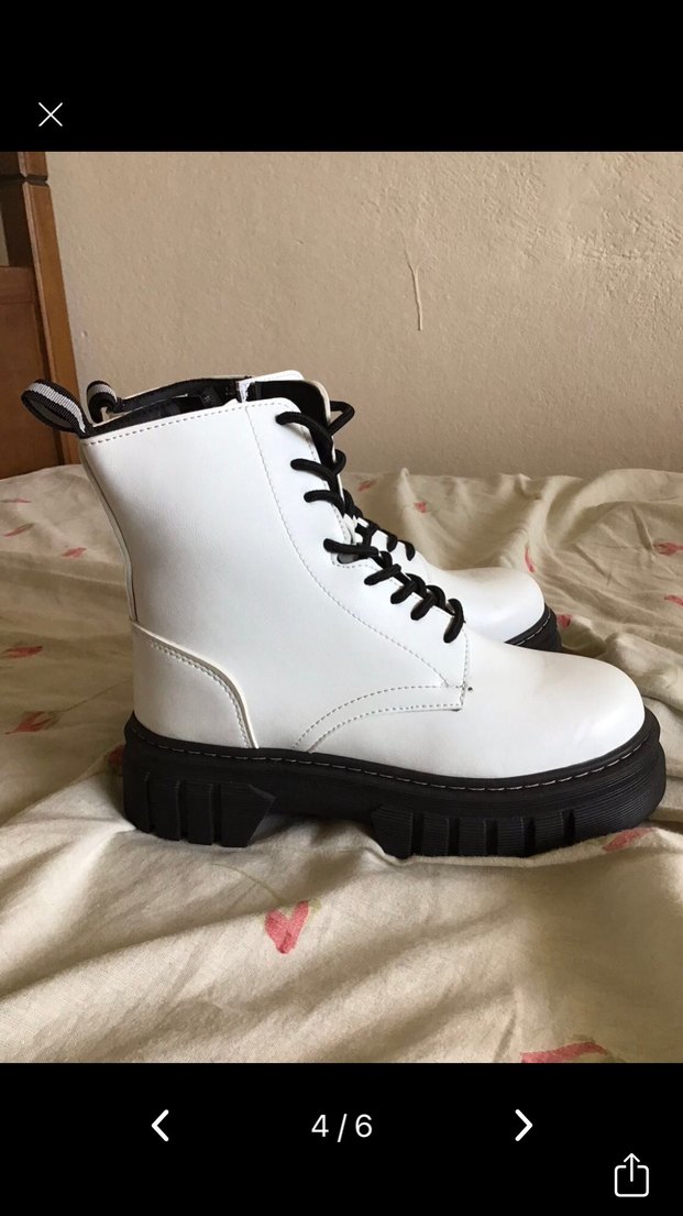 Beyaz Rugan Stiletto Topuklu Kadın Bot - Görsel 2