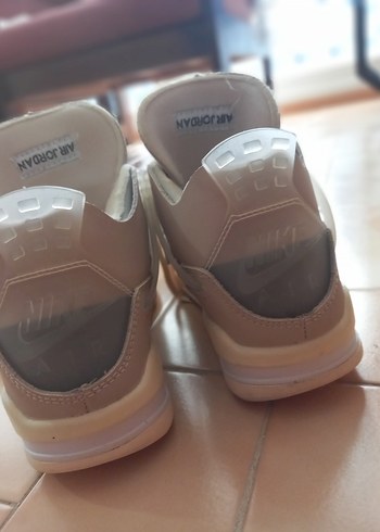 37 Beden ten rengi Renk X Nike Retro 4 Beige Spor Ayakkabı
