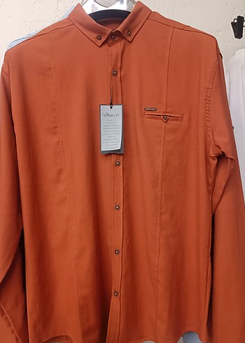 Düğmeli Uzun Kollu Erkek gömlek battal kesimde var - Görsel 3