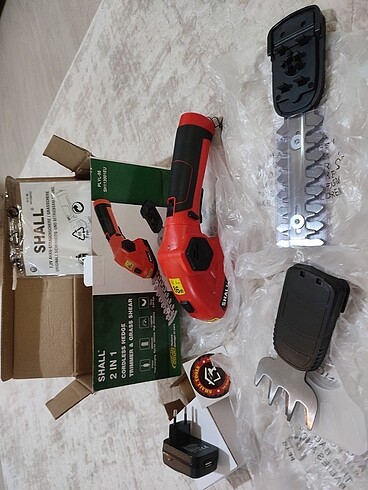 Çim çit budama makinası