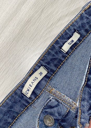 LC Waikiki Kadın Mavi Normal Kesim Denim Pantolon