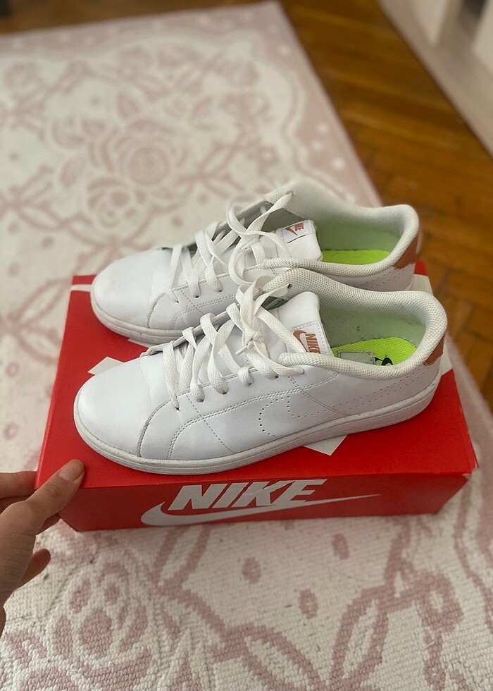 Nike beyaz spor ayakkabı - Görsel 2