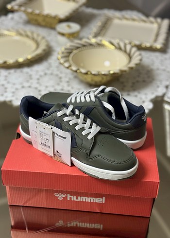 Hummel 38